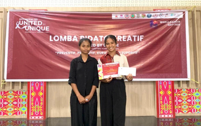 Siswa SMA Pandhega Jaya Borong Juara Lomba Pidato Hari Kanker Nasional, Cici Tampil di Hadapan Gubernur.